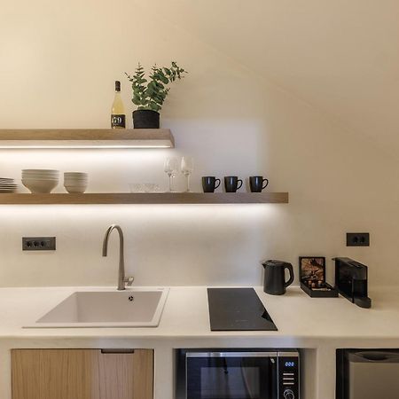Morfes Luxury Suites By Caldera Houses Firostefani Extérieur photo