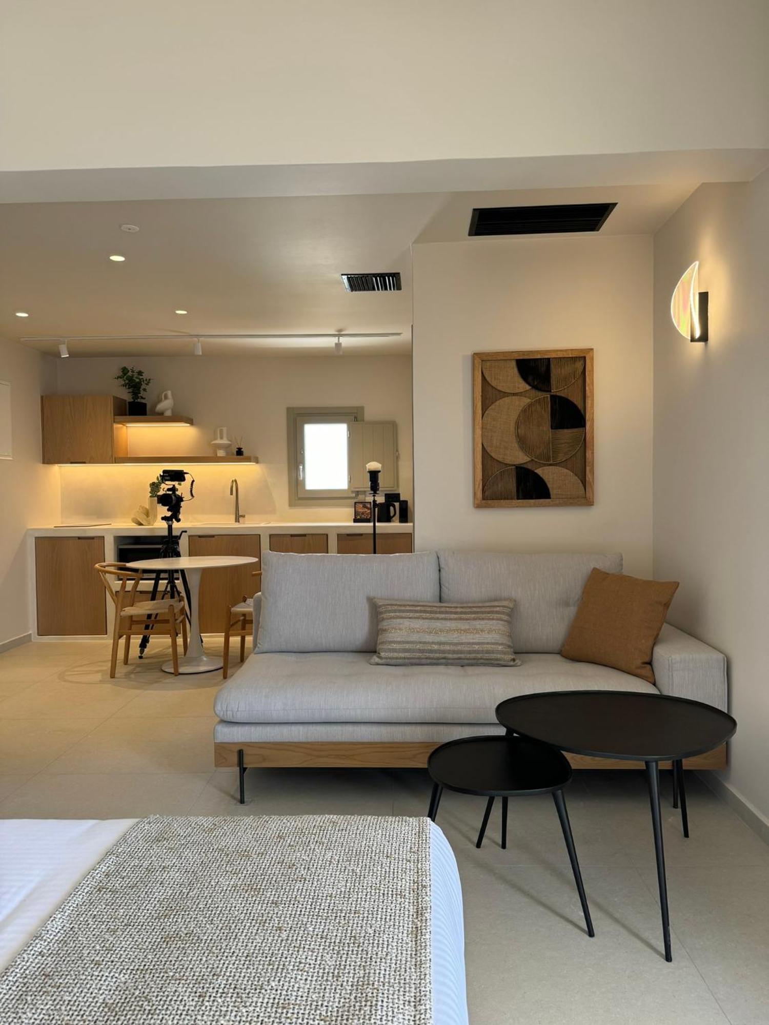 Morfes Luxury Suites By Caldera Houses Firostefani Extérieur photo